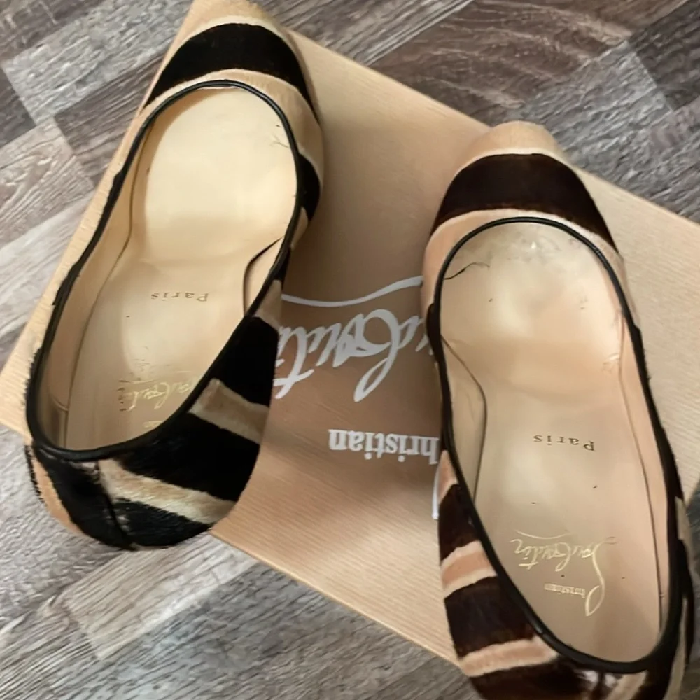 Christian Louboutin Feticha 120 Pony Zibrown. Size 39. Good condition. See pics. - Picture 5 of 9